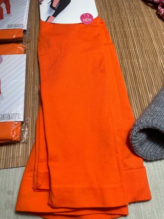 Leggings y Medias Naranjas Talla Única