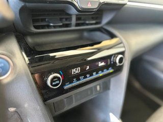 Toyota Yaris Cross Hybrid 120H Business Plus