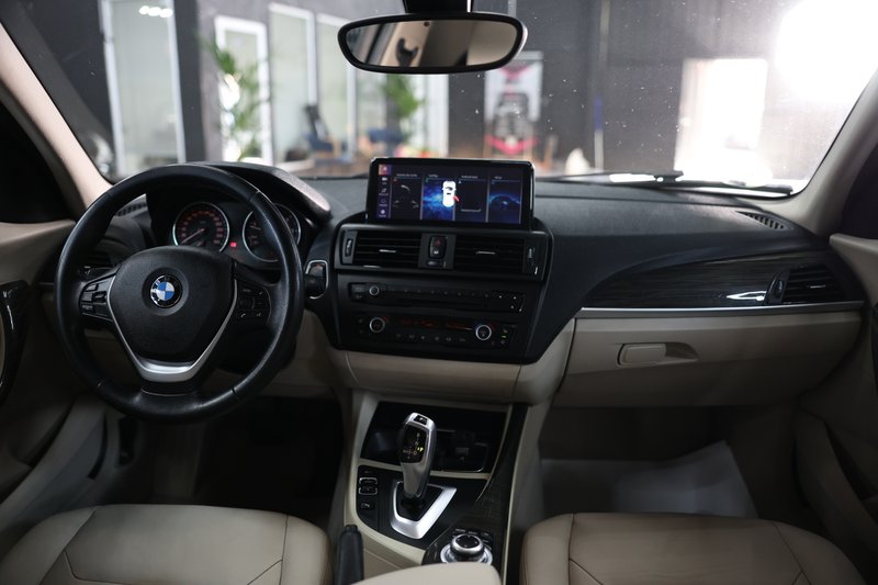 BMW Serie 1 2012, foto 19