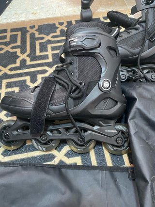 Patines en línea Talla 43 + 2 Bolsas