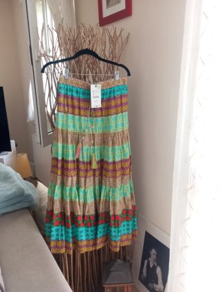 Falda Zara Estampada Talla XS