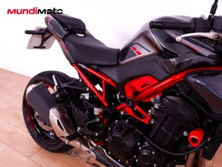 KAWASAKI Z 900