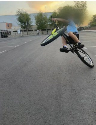 Bici Stunt Negra y Amarilla personalizada