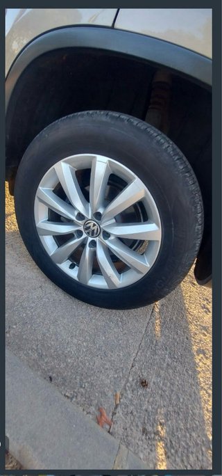 Volkswagen Tiguan 2011