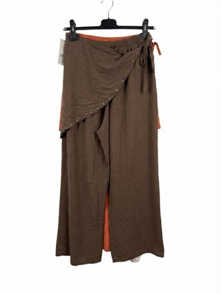 Pantalón pañuelo marrón y naranja