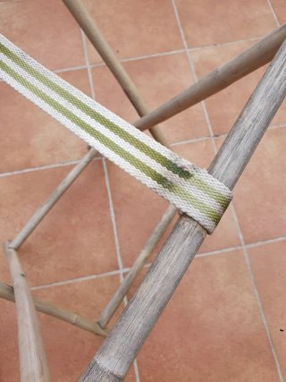 Banqueta plegable rústica de madera