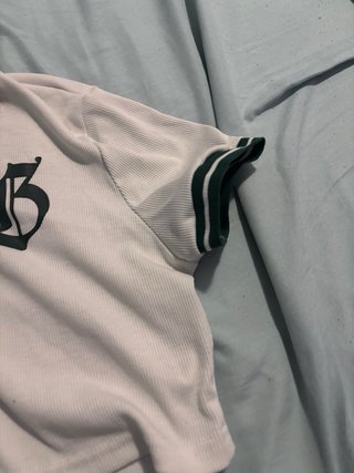 Camiseta corta SHEIN blanca y verde Talla L