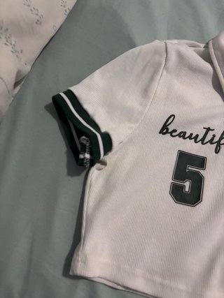 Camiseta corta SHEIN blanca y verde Talla L