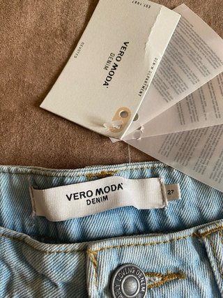Vero Moda Shorts Tiro Alto Talla 27