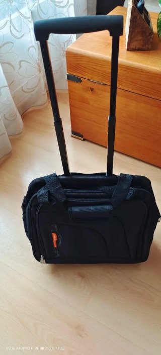 Bolsa de viaje  cabina negra Gabol
