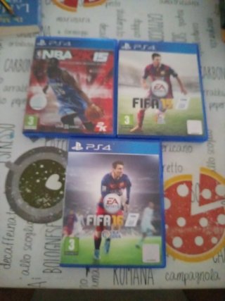 Lote 3 Juegos PS4: NBA 2K15, FIFA 15, FIFA 16