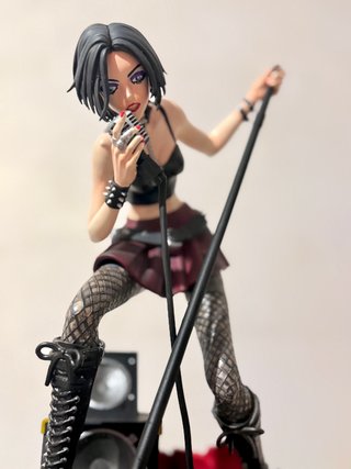 Statuetta Nana Osaki 34cm Resina
