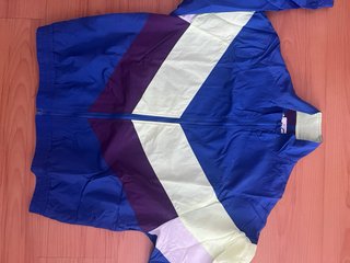 Chaqueta Bershka oversize neón M
