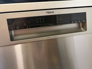 Lavavajillas TEKA LP8 820 INOX VR02 – Como nuevo
