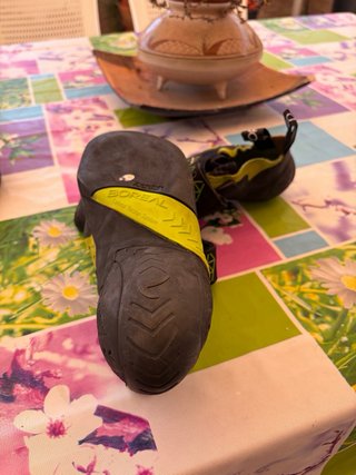 Pies de Gato Boreal Mutant Talla 43.5