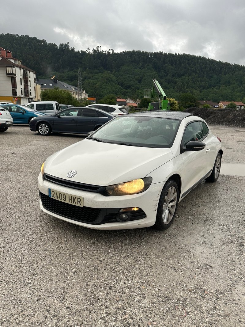 Volkswagen Scirocco 1.4 TSI 122cv - foto 1