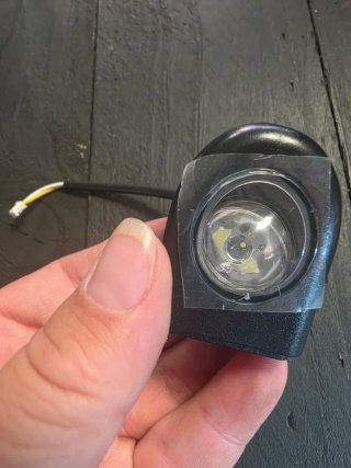 Luz delantera patinete eléctrico