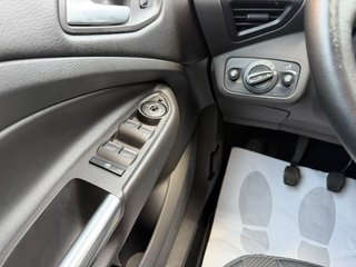 Ford Kuga 2.0TDCi 120Cv Titanium ¡¡99.000KMS!!