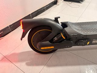 Patinete Eléctrico Segway Ninebot Max G2