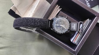Omega Swatch Moonswatch Snoopy Negro Nuevo