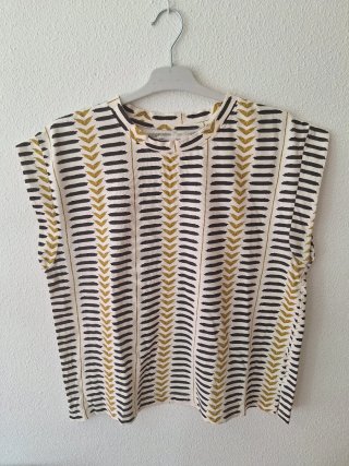 Camiseta blanca con estampado