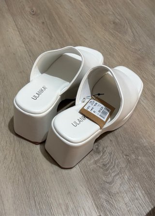 Sandalias de tacón ULANKA blancas