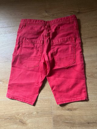 Bermudas Benetton Rojas