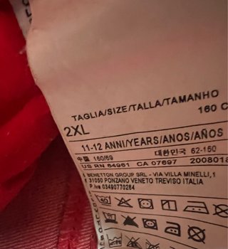 Bermudas Benetton Rojas