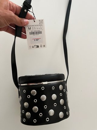 Bolso Zara Negro Tachas