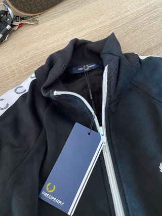 Chaqueta Chándal Sudadera Fred Perry Negra