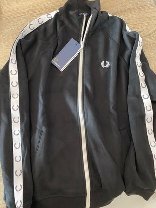 Chaqueta Chándal Sudadera Fred Perry Negra