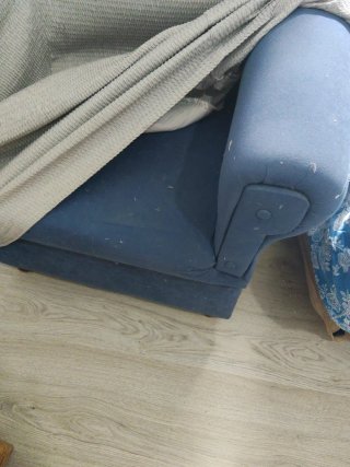 Butaca orejera con funda gris