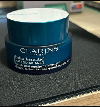 Crema Clarins Hydra-Essentiel Noche