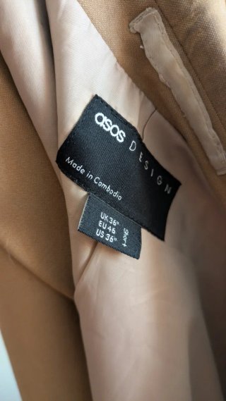 Traje de hombre beige doble abotonadura