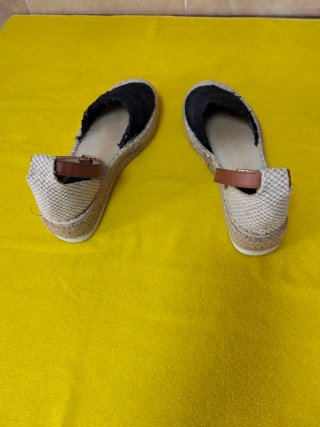 Sandalias H&D Mujer Beige y Negro