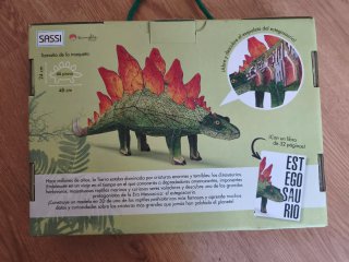 Libro + Maqueta Estegosaurio 3D SASSI