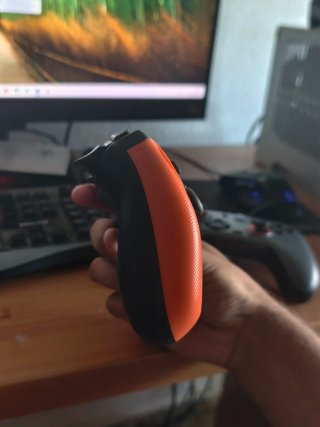Mando PS4/PC Naranja y Negro