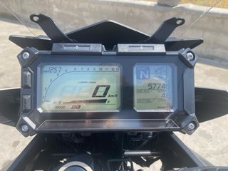 Yamaha MT09 Tracer Negra/Gris