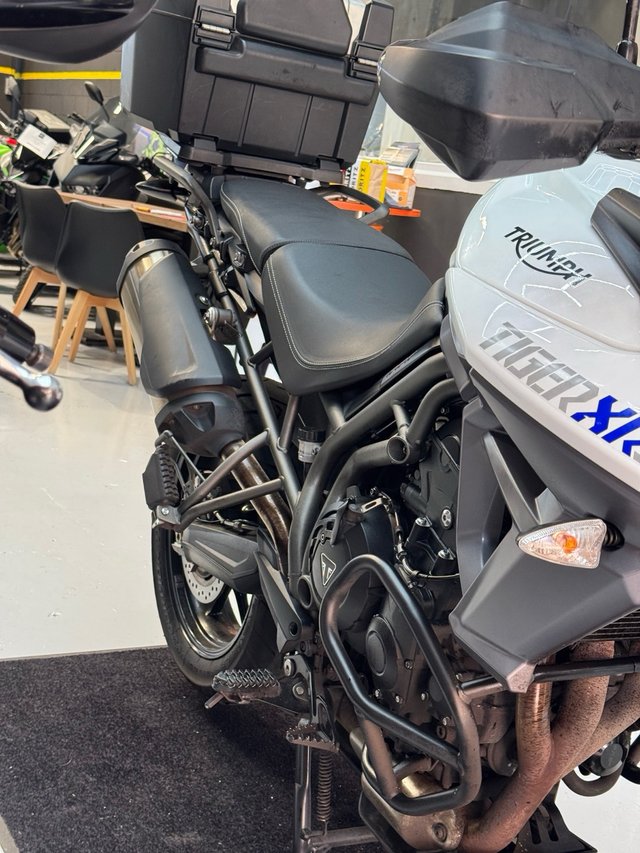 Triumph Tiger 800 xcx