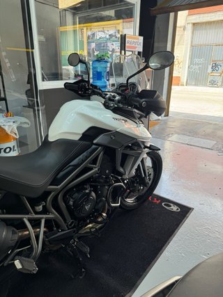 Triumph Tiger 800 xcx
