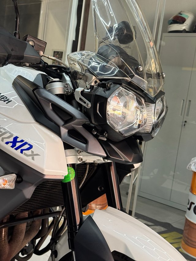Triumph Tiger 800 xcx