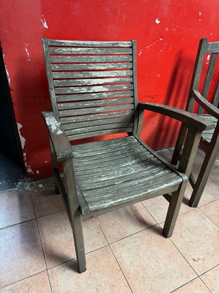 2 Sillas de Madera para Jardín