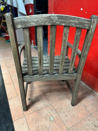2 Sillas de Madera para Jardín