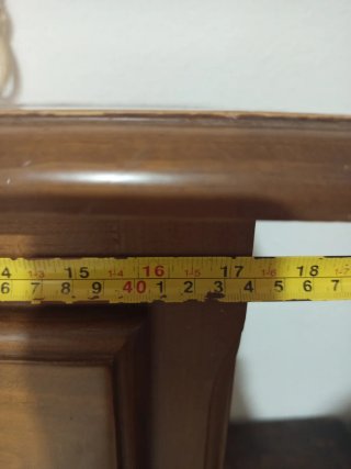 Mesita de noche de madera