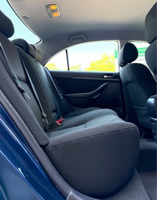 Toyota Avensis 1.8 Gasolina, Etiqueta C .