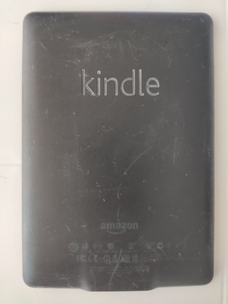 Kindle Paperwhite EY21 Táctil Luz integr. + Regalo
