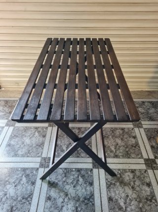Tavolo pieghevole per esterni