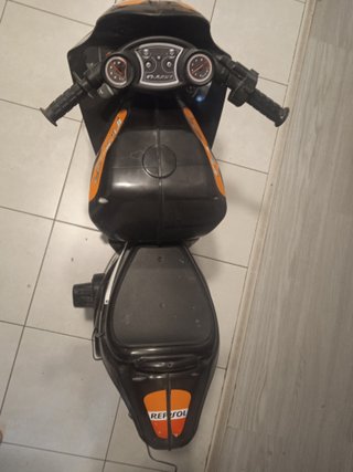 Moto a batería Repsol
