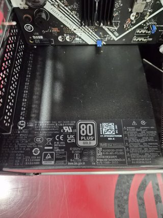 Scatola HP OMEN 25L + Alimentatore + Scheda Madre