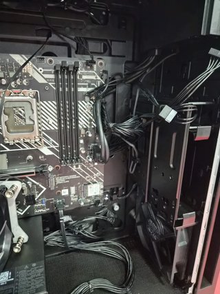 Scatola HP OMEN 25L + Alimentatore + Scheda Madre